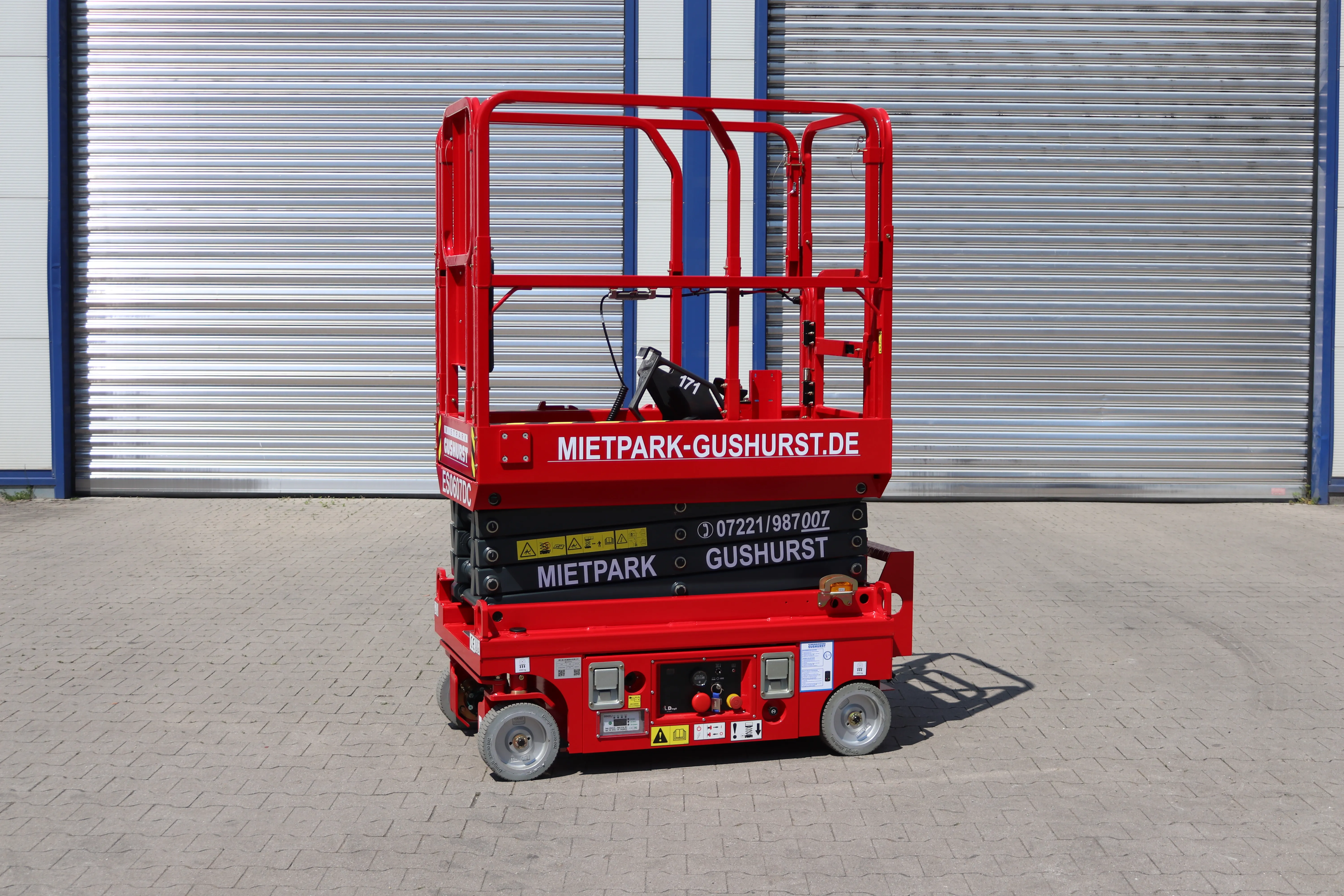 Magni Elektro-Scherenbühne ES0607DC