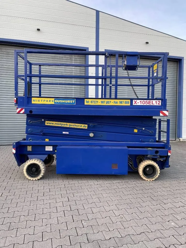 Holland Lift Elektro-Scherenbühne X-105 El 16 (Int.Nr. 106)