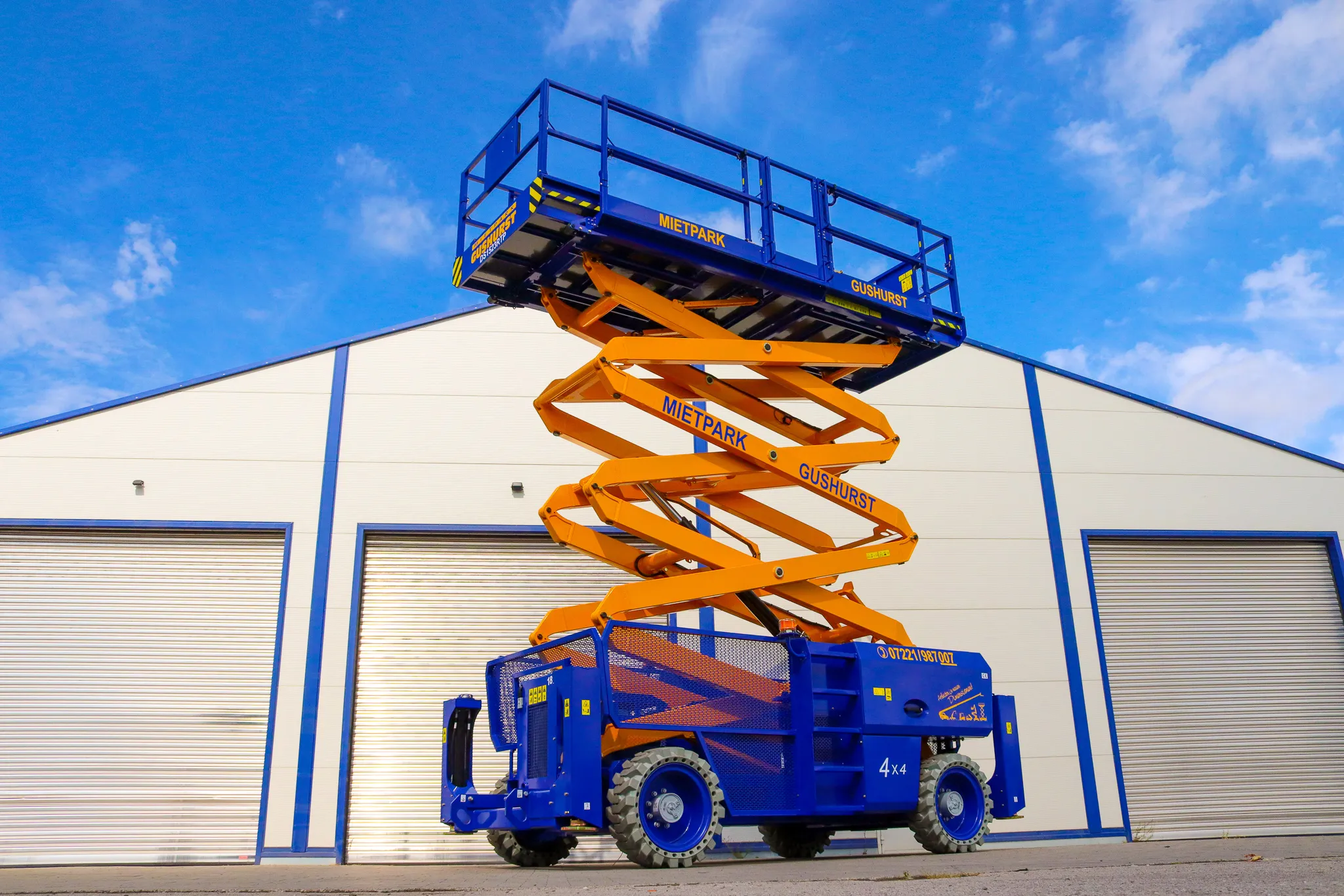 Magni Diesel-Scherenbühne DS1523RTP