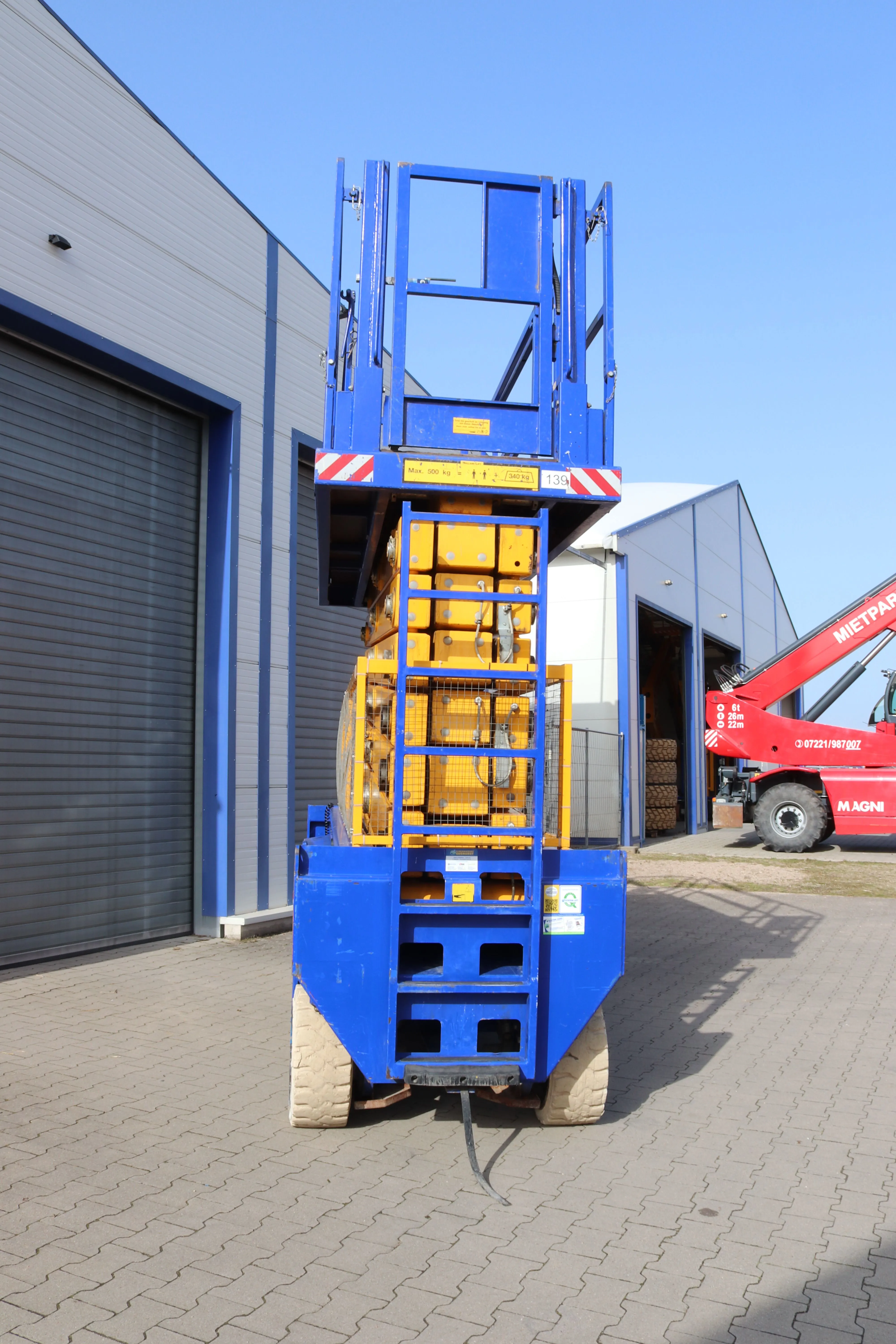 Holland Lift Elektro-Scherenbühne N-195 (Int.Nr. 139)