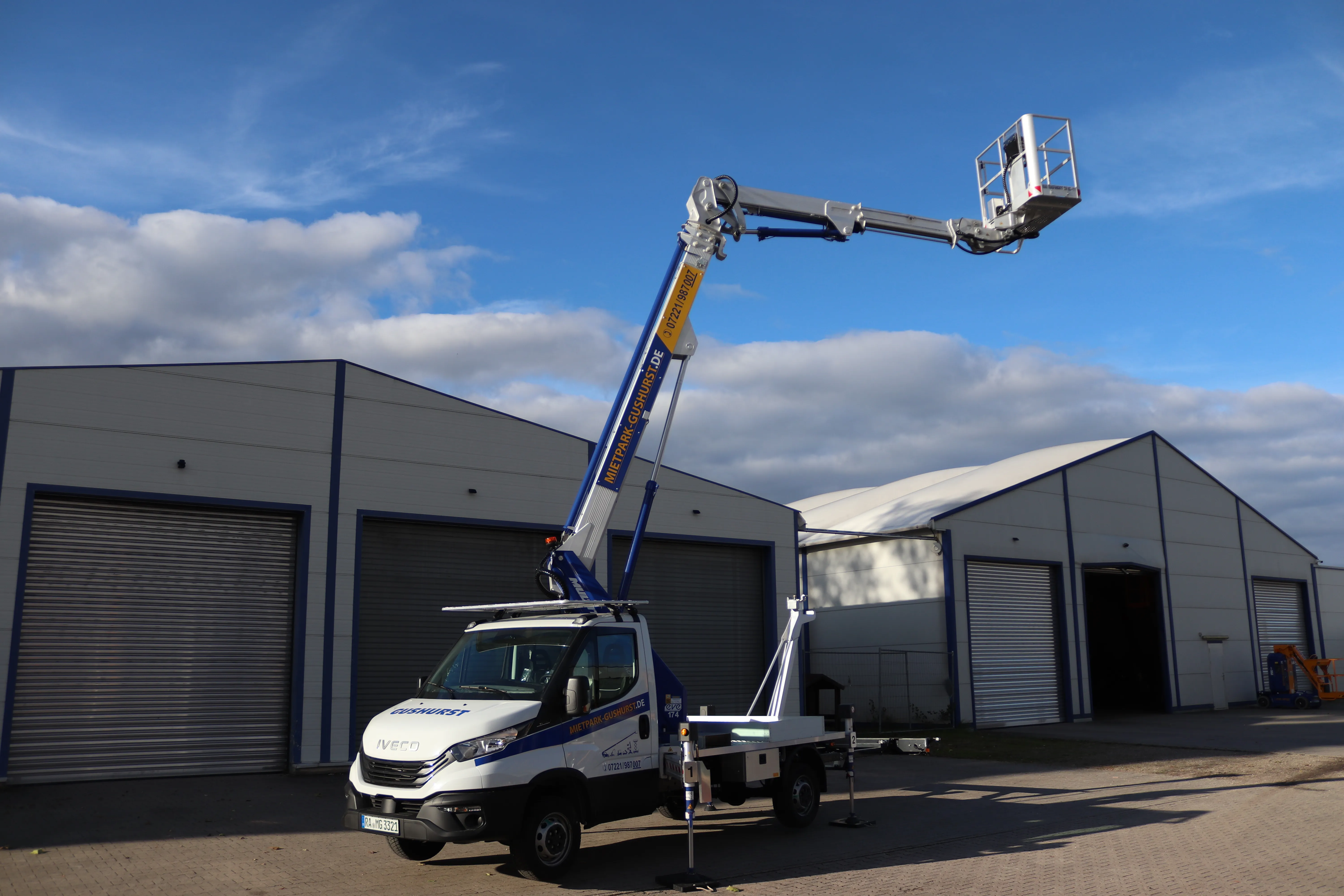 Multitel Arbeitsbühne MJ 201 S