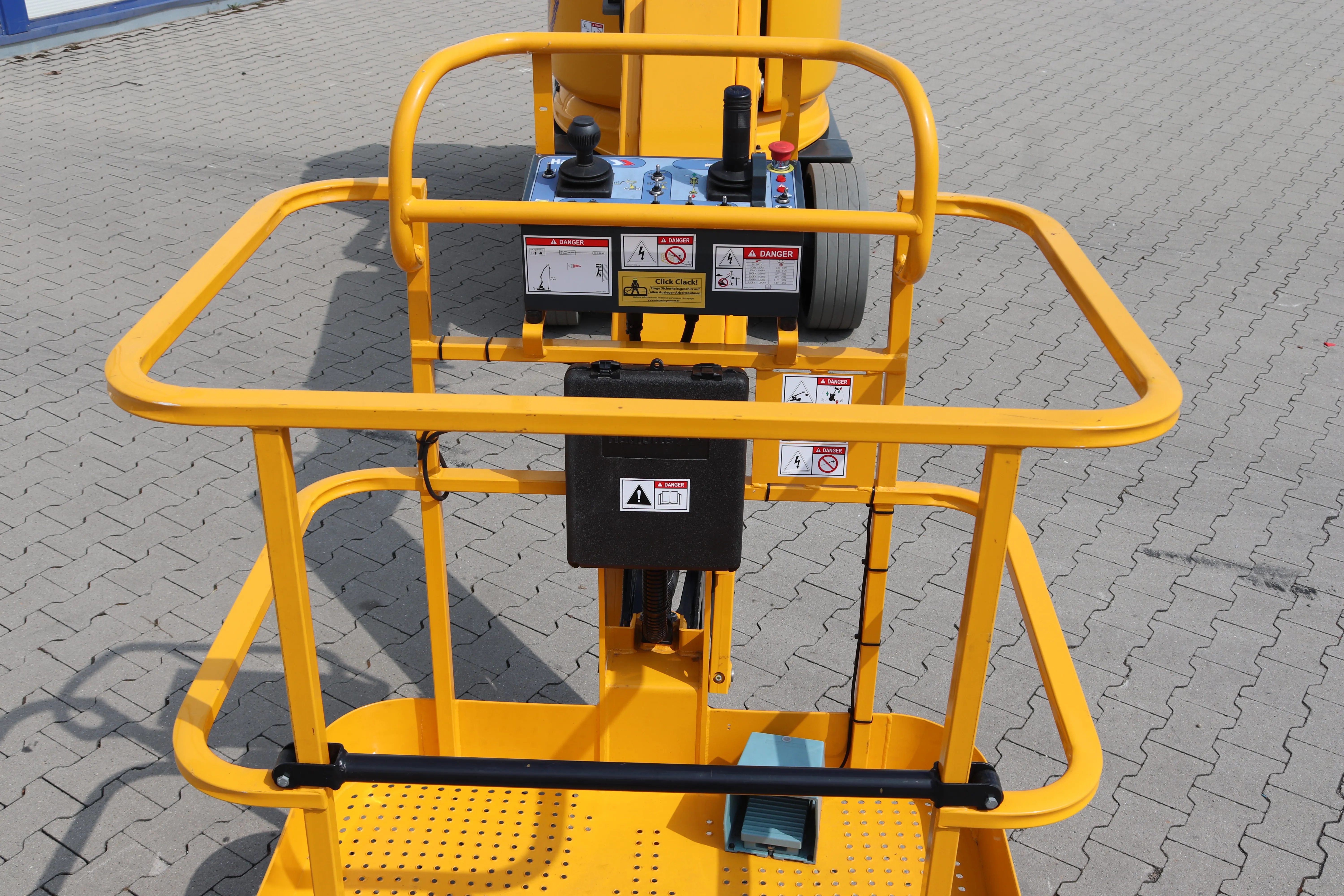 Haulotte Elektro-Gelenkbühne HA 12 CJ +