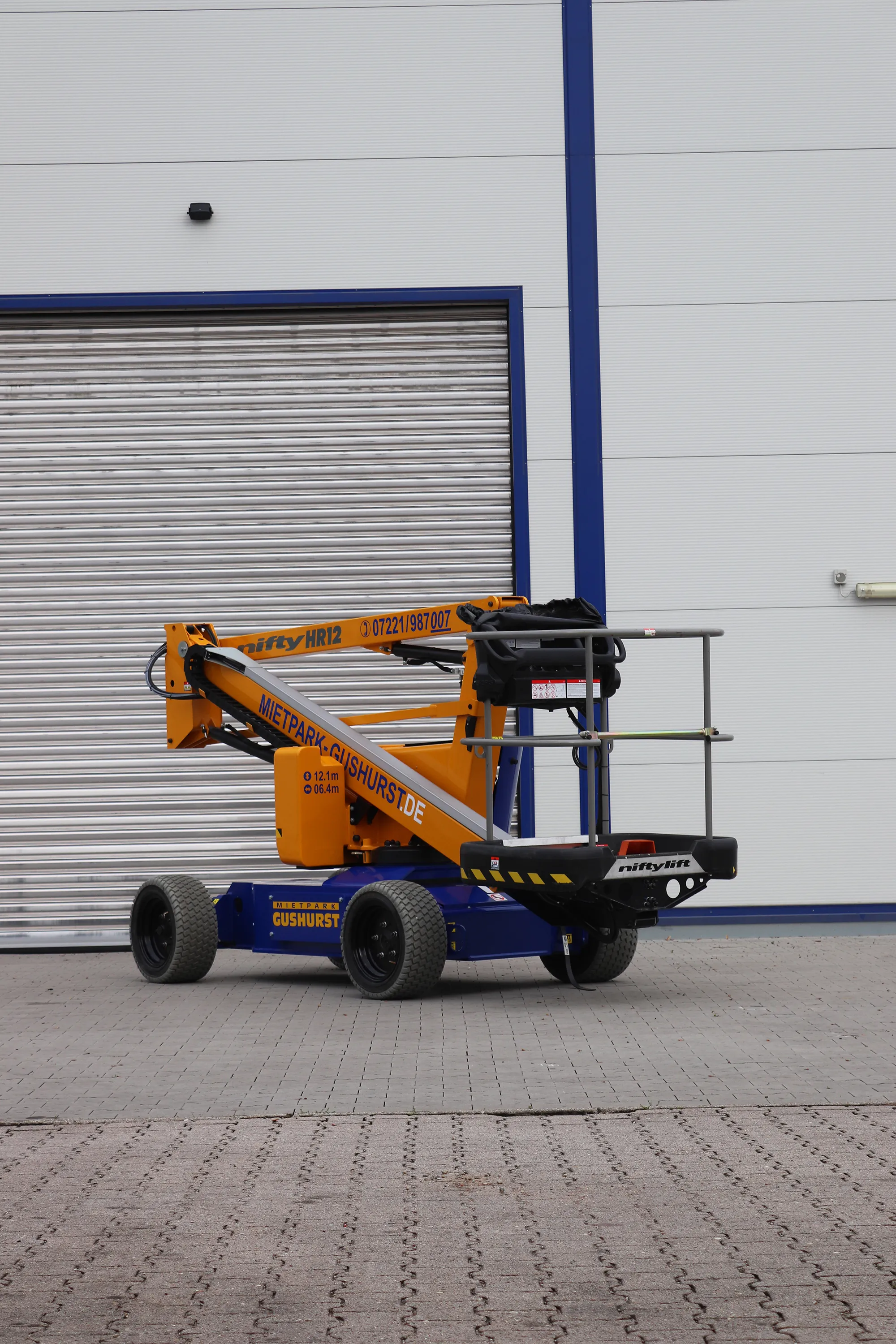 Nifty Elektro-Gelenkbühne HR 12 NE 2x4 