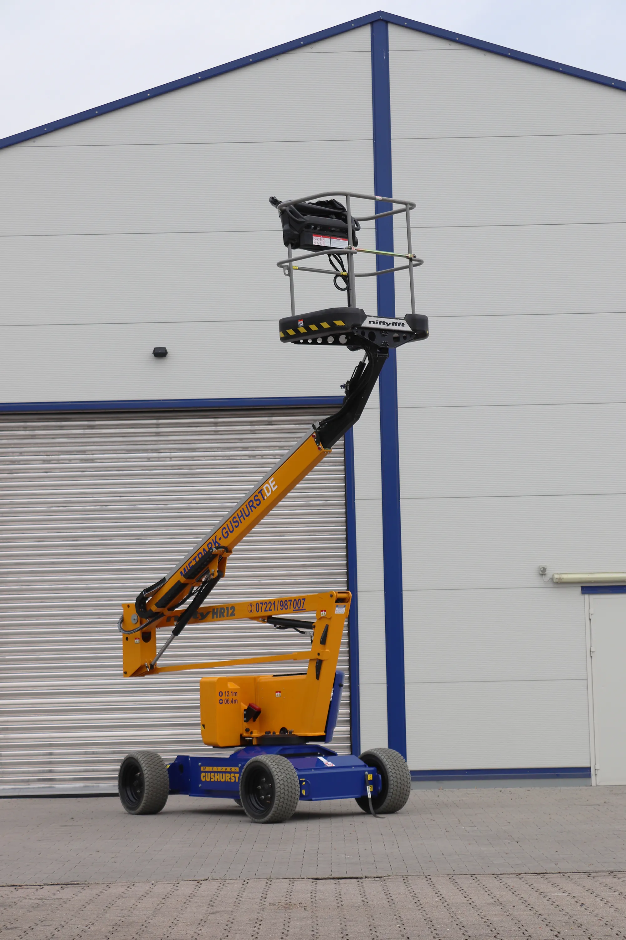 Nifty Elektro-Gelenkbühne HR 12 NE 2x4 