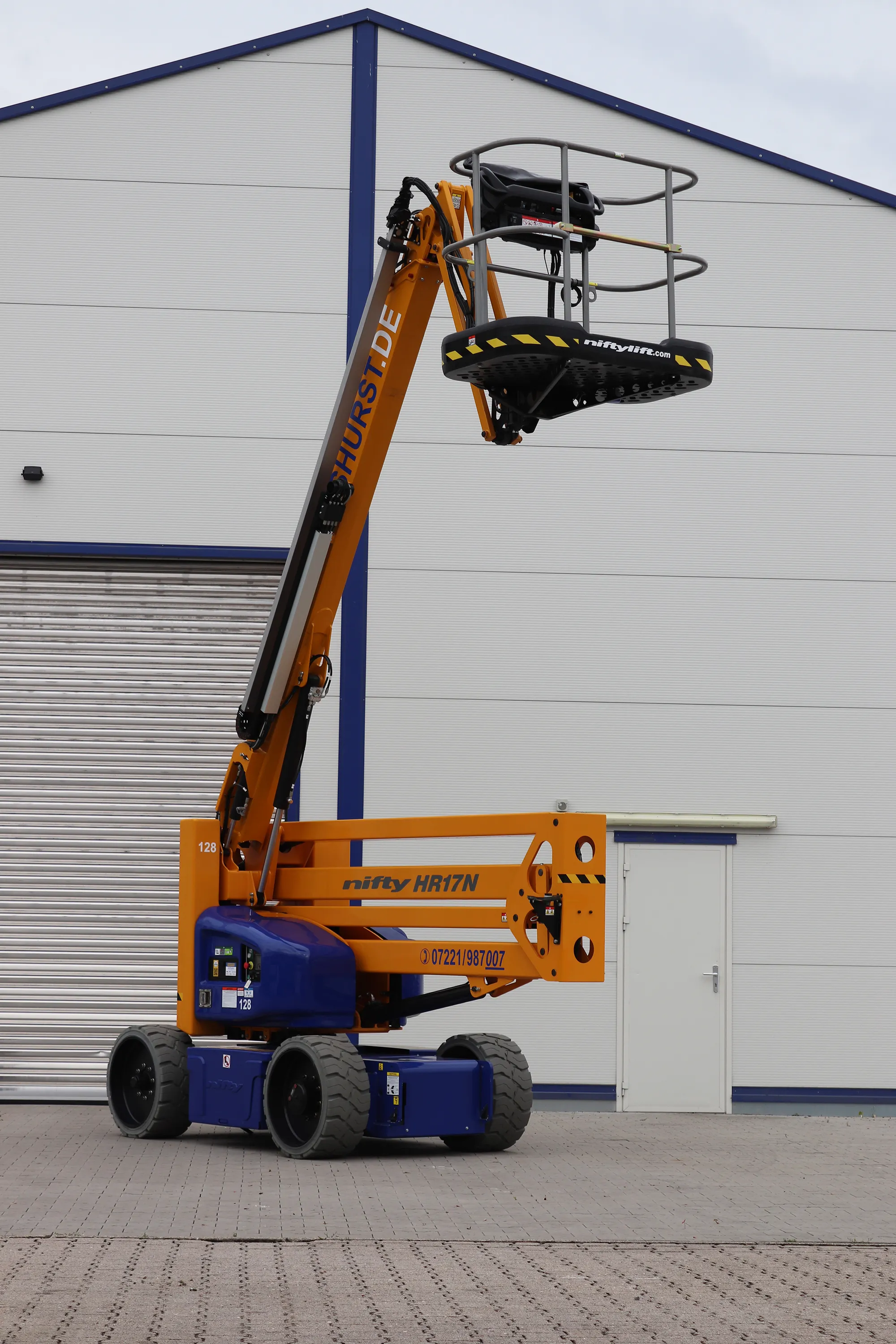 Nifty Elektro-Gelenkbühne HR 17 NE