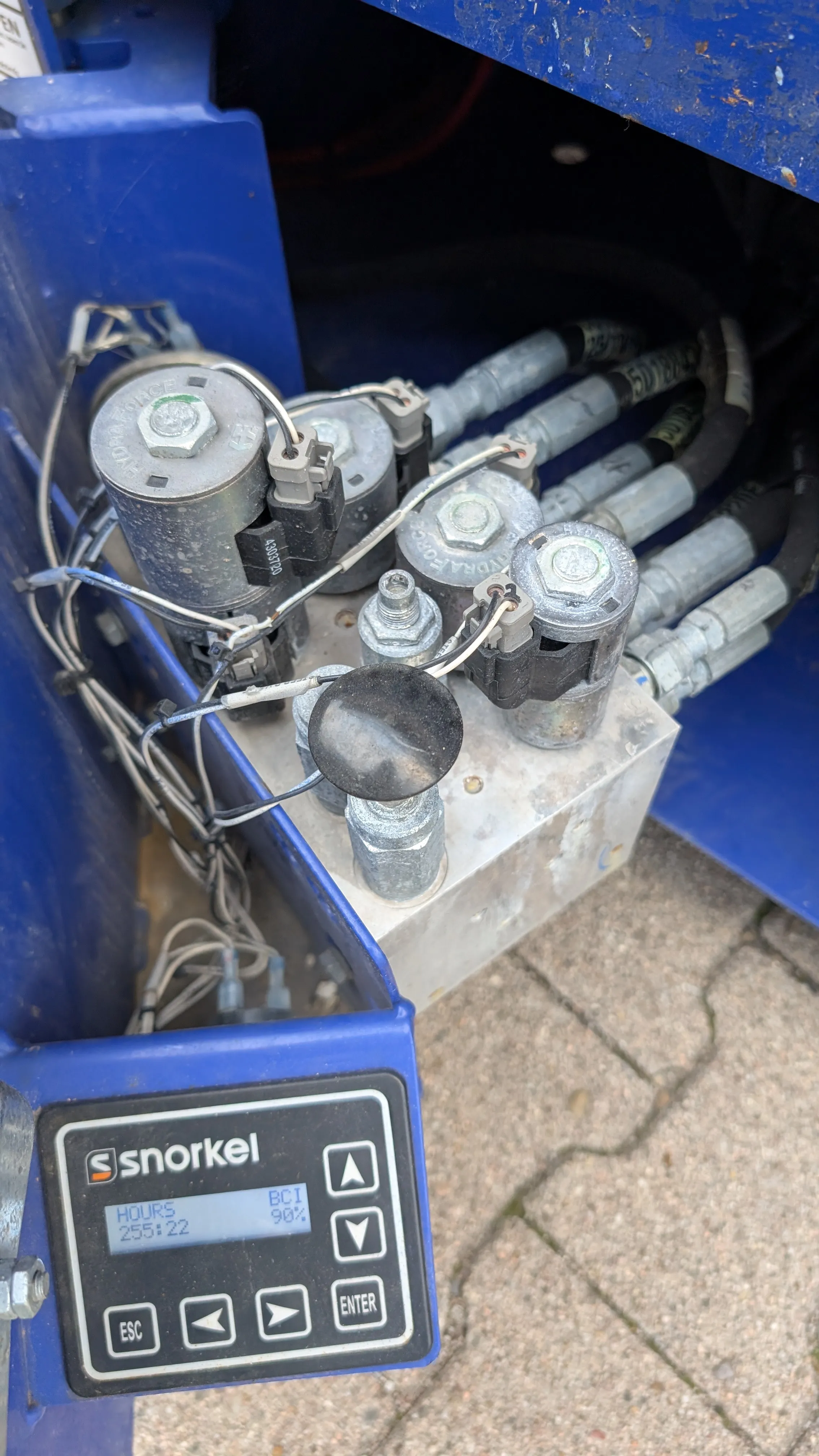 Snorkel Elektro-Scherenbühne S3220E (Int. Nr. 268)