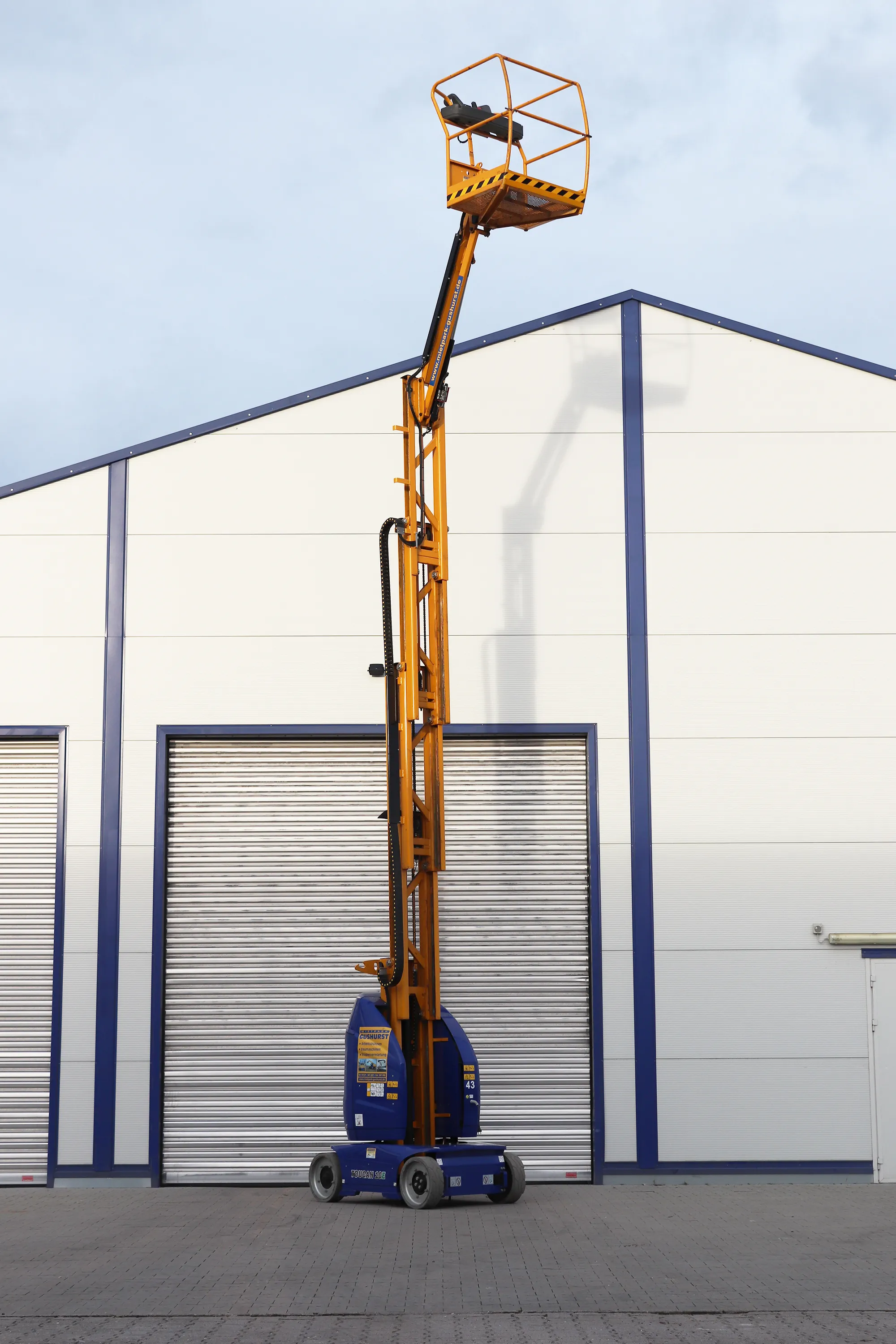 JLG Mastbühne TOUCAN 10E