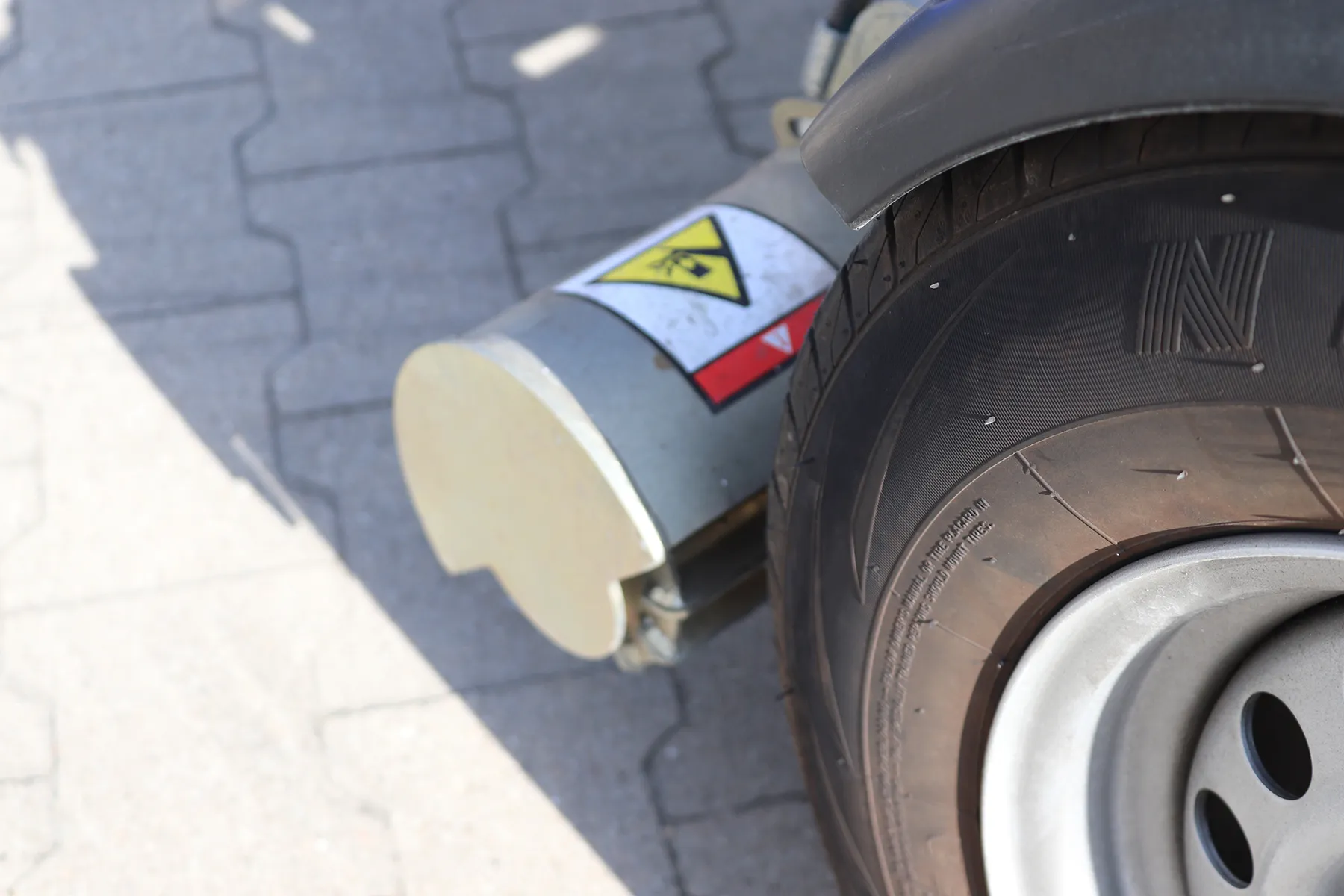 Nifty Anhängerbühne 120T 