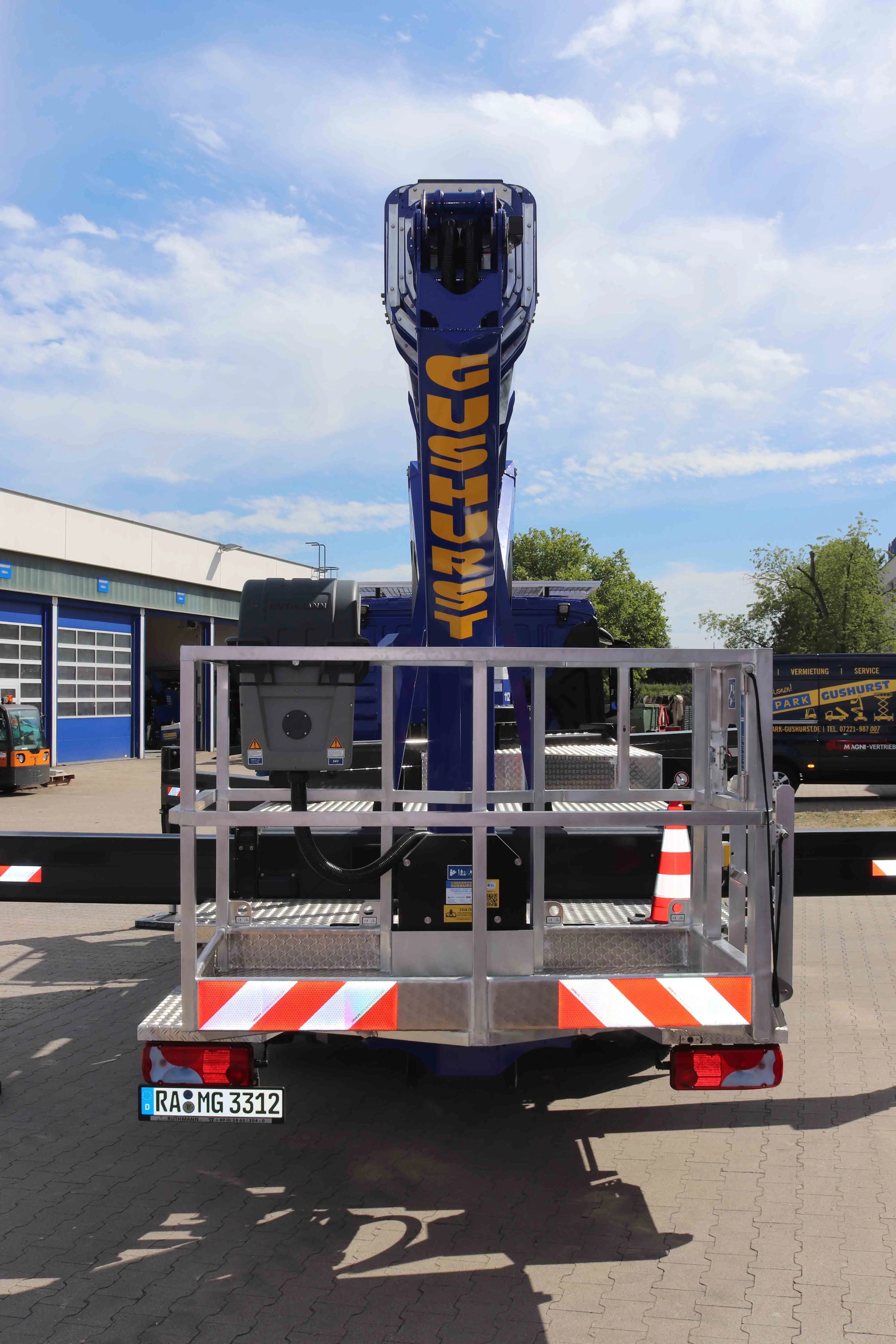 Ruthmann Steiger T330 XS 