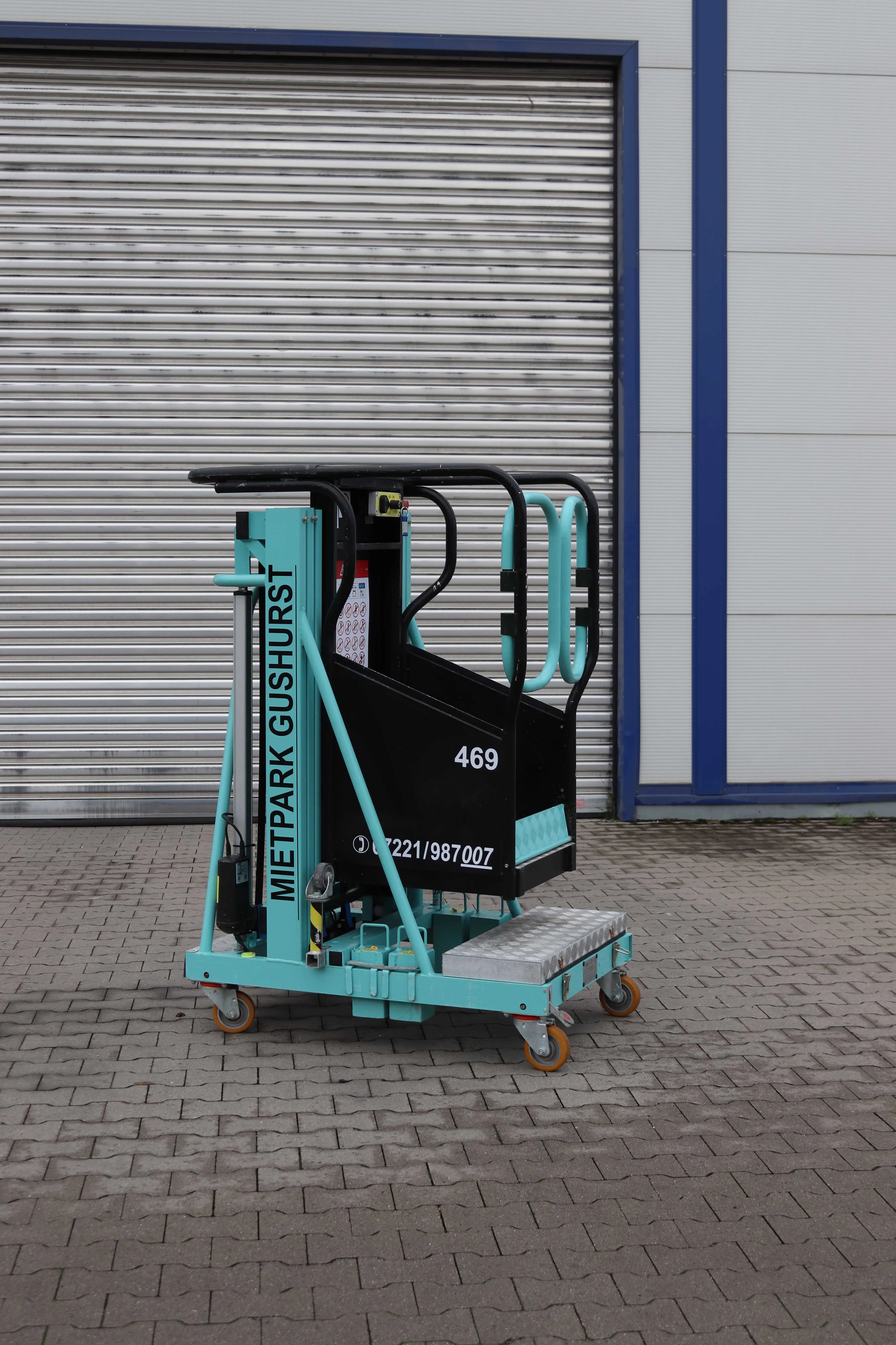 Lockhard Personenlift UPlift5 140 HD Carry