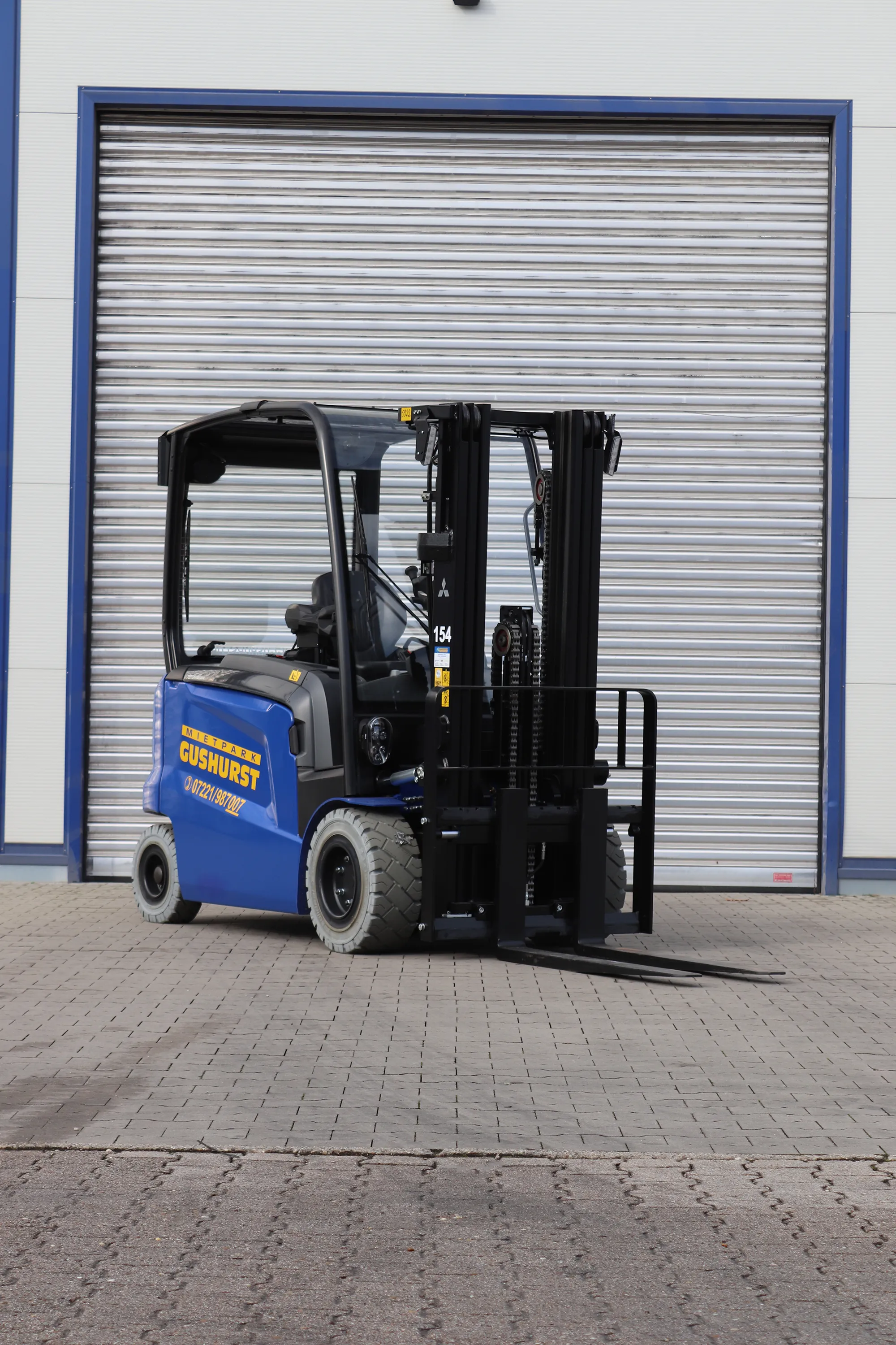 Mitsubishi Elektro-Stapler FB30N - 4700