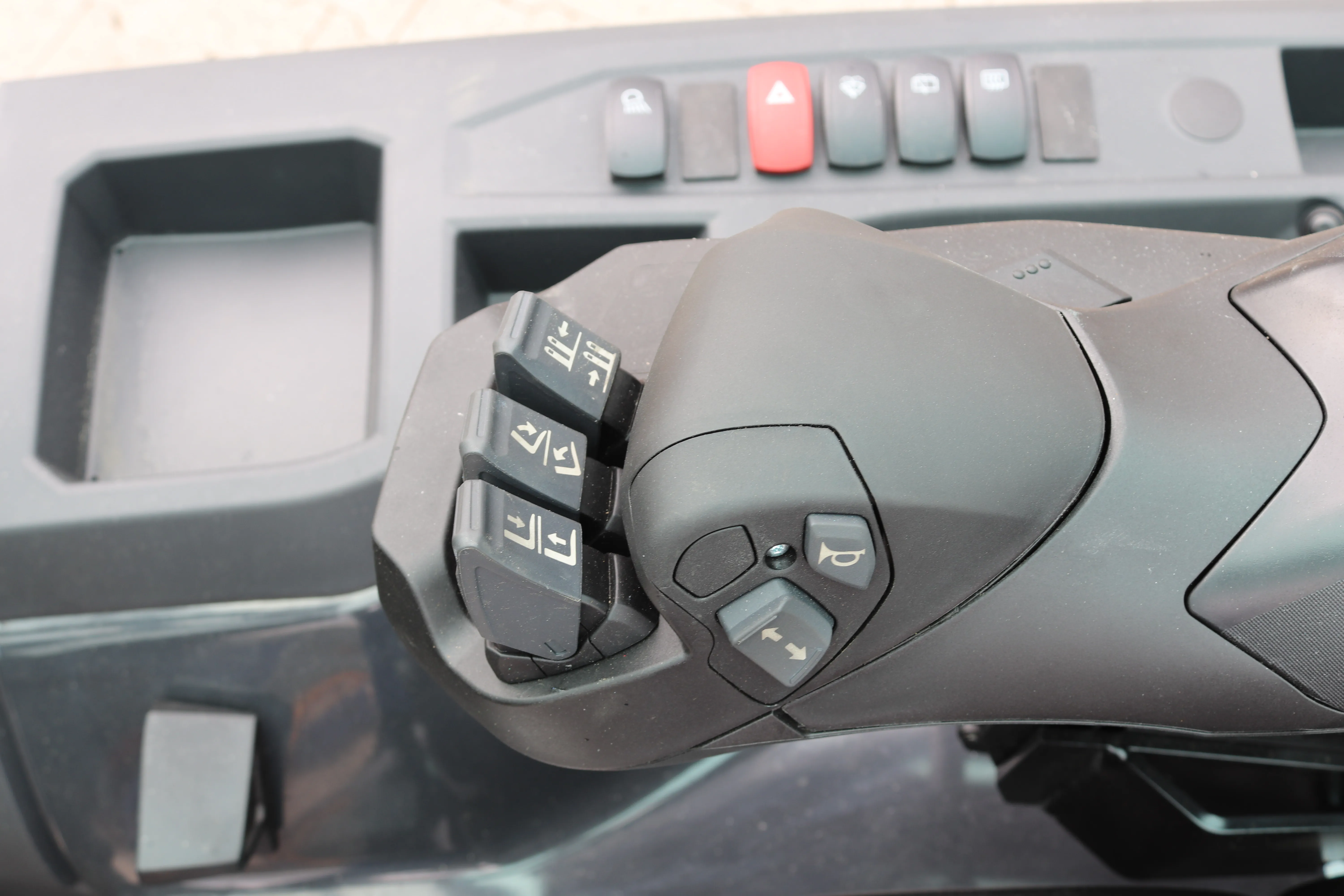 Mitsubishi Elektro-Stapler FB25N - 5990