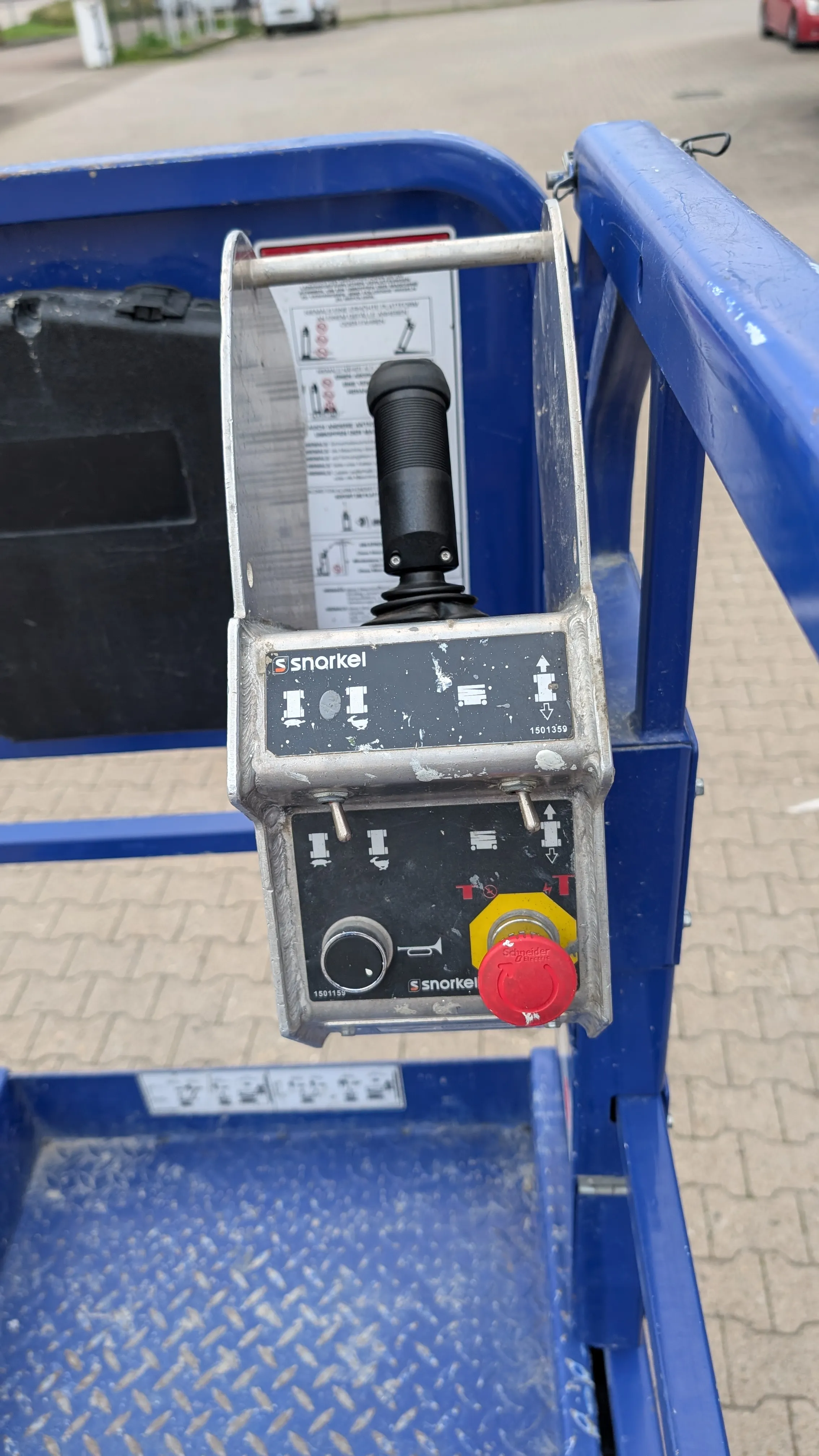 Snorkel Elektro-Scherenbühne S3220E (Int. Nr. 268)