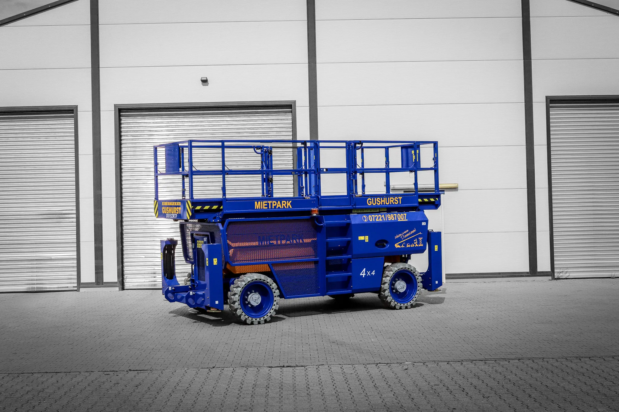 Magni Diesel-Scherenbühne DS1523RTP