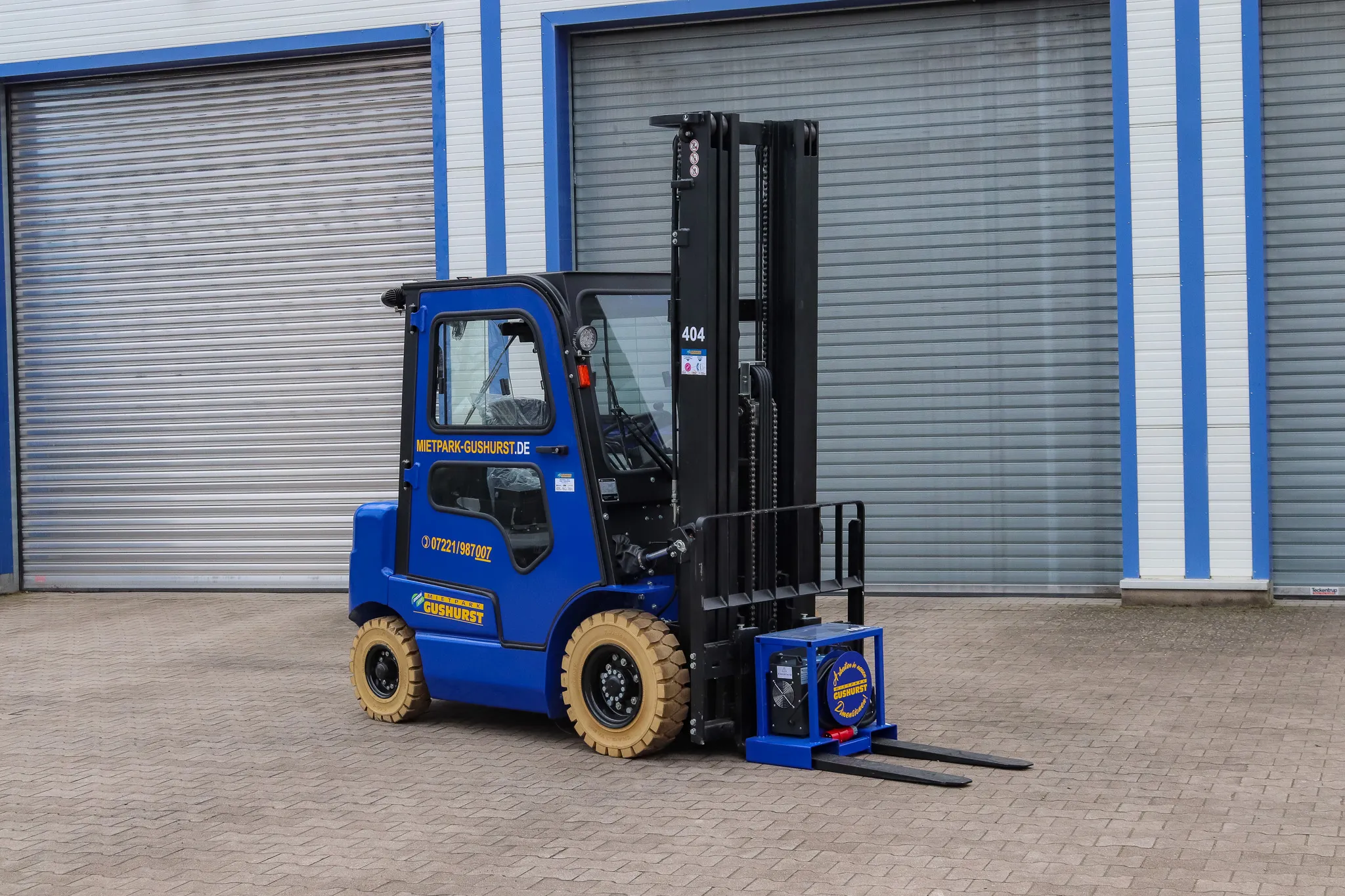 EP Equipment Elektro-Stapler EFL 252- 6000 