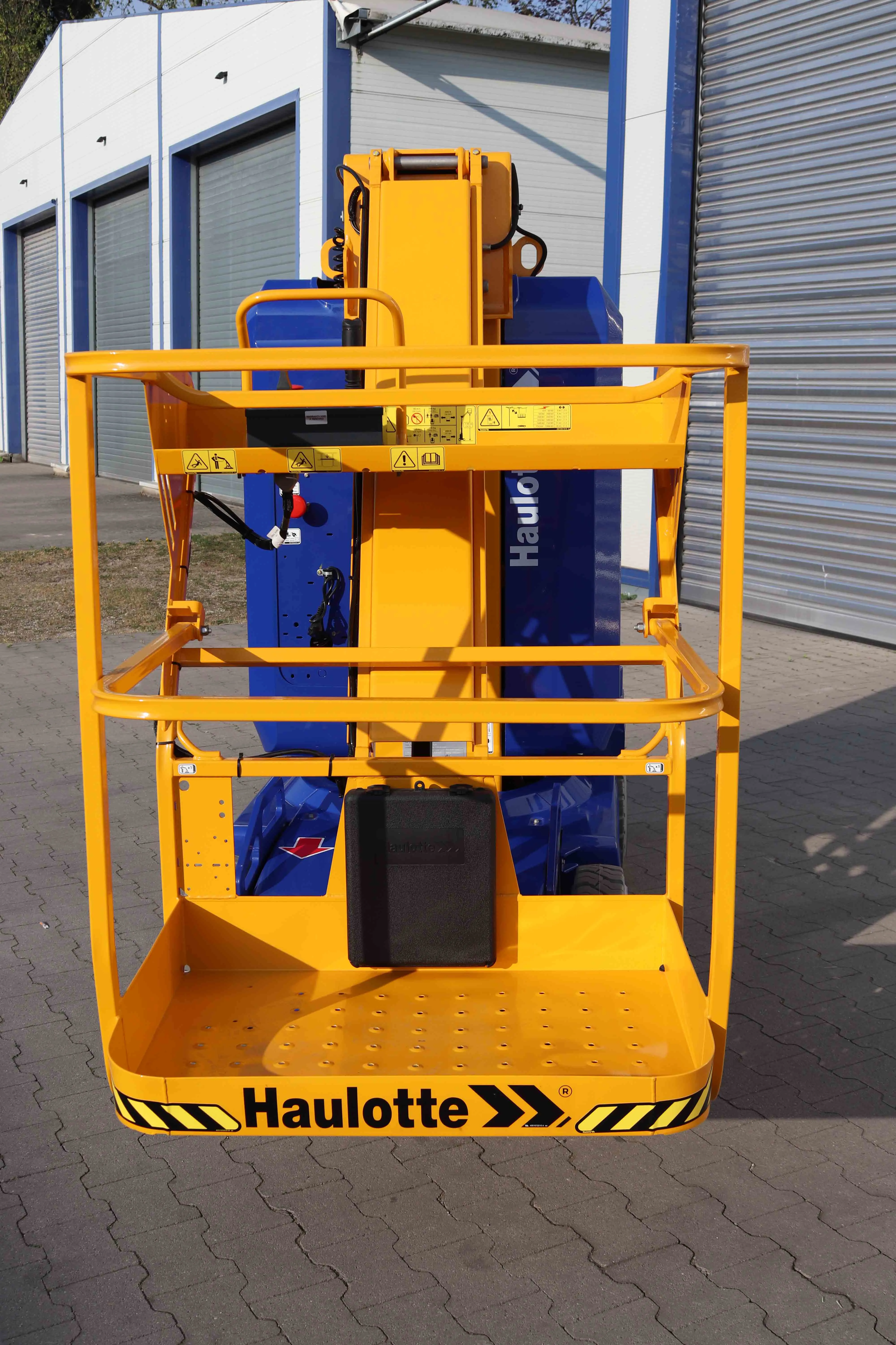 Haulotte Mastbühne Star 10 AC 