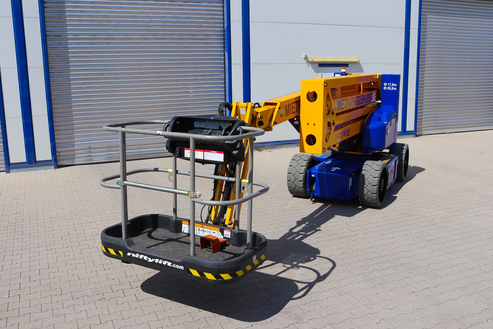 Nifty Elektro-Gelenkbühne HR 17 NE