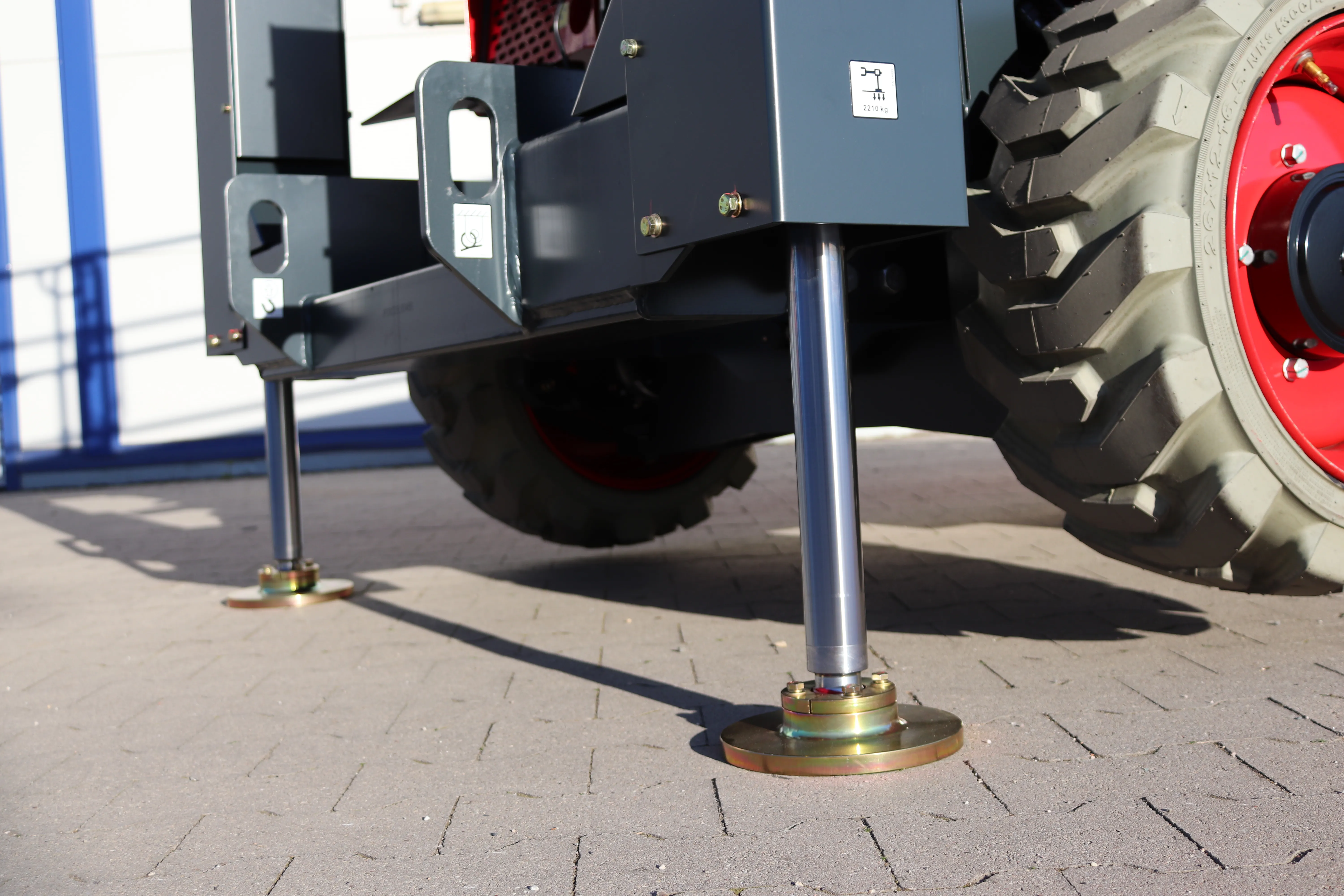 Magni Elektro-Scherenbühne ES1418DC