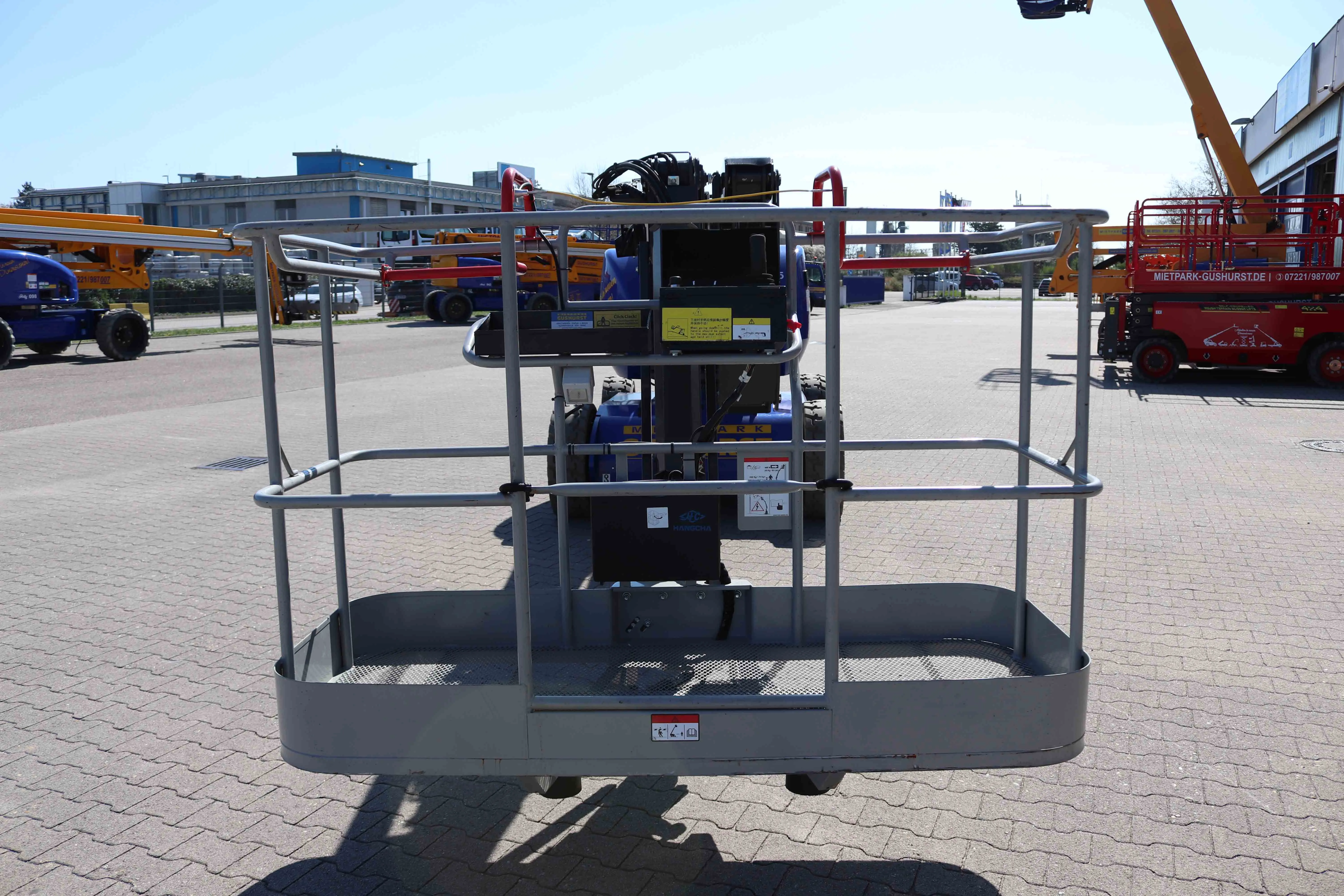 Elektro Gelenkbühne 17m GTHZ170 